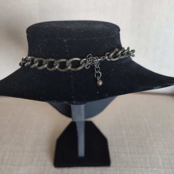 Beaded Pearl Necklace - Picture 2 of 2